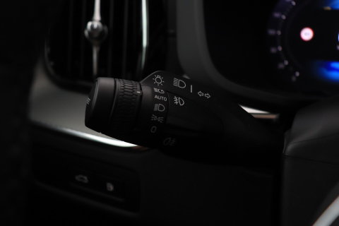 Volvo XC60 T8 Ultra Black Edition | Harman/Kardon | Panoramadak | BLIS | 360° Camera | Head-Up | Pilot Assist | Stoel+Stuurverwarming