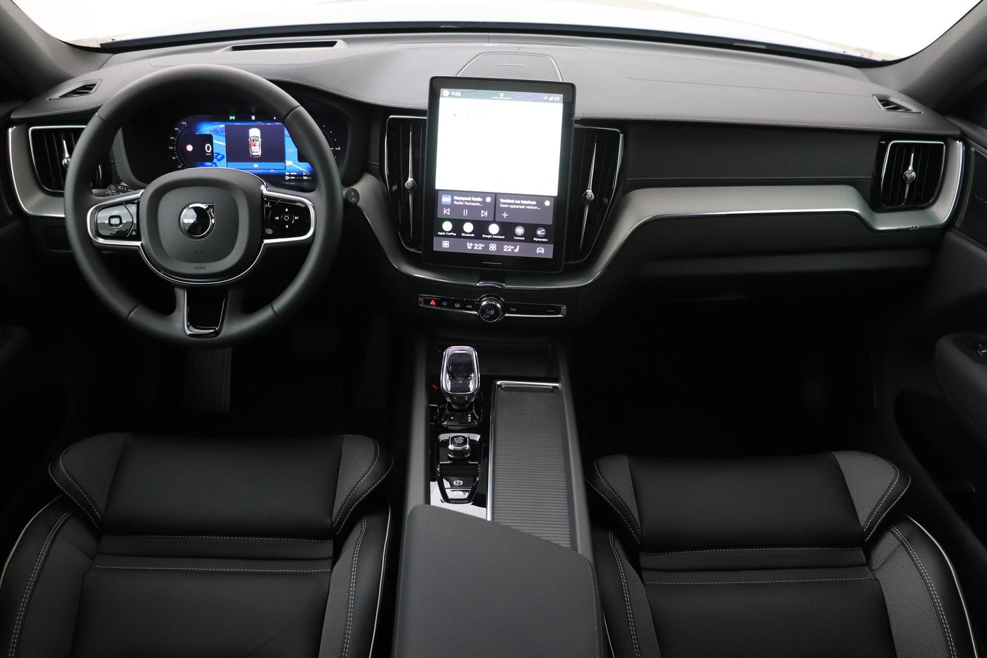 Volvo XC60 T8 Ultra Black Edition | Harman/Kardon | Panoramadak | BLIS | 360° Camera | Head-Up | Pilot Assist | Stoel+Stuurverwarming