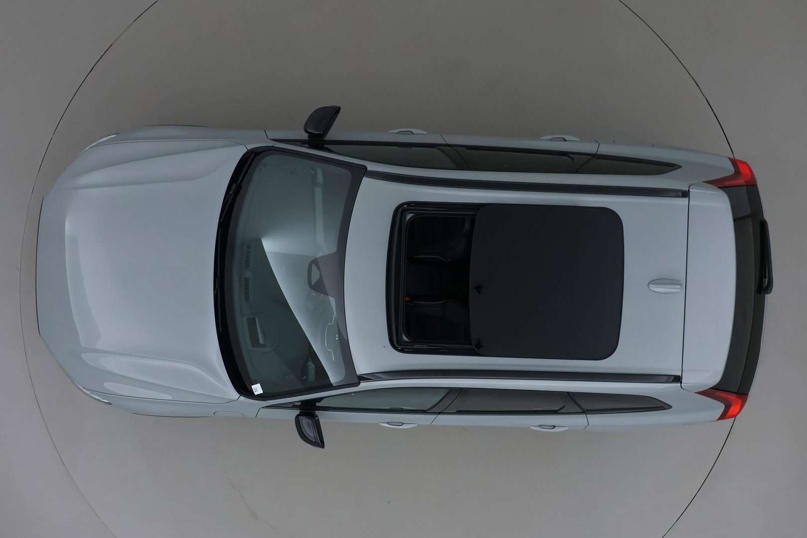Volvo XC60 T8 Ultra Black Edition | Harman/Kardon | Panoramadak | BLIS | 360° Camera | Head-Up | Pilot Assist | Stoel+Stuurverwarming