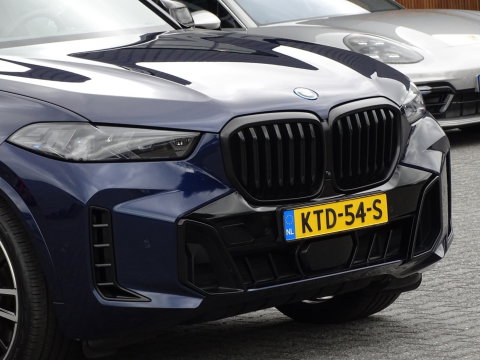 BMW X5 50e 490PK X-Drive M-Sport PRO / Individual / M-stoel / Carbon / Harman Kardon