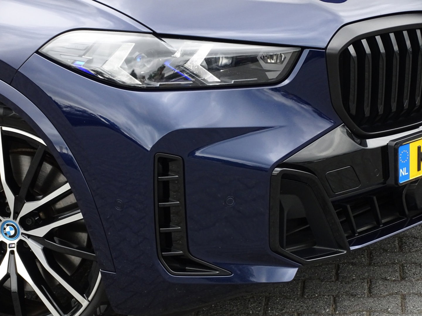 BMW X5 50e 490PK X-Drive M-Sport PRO / Individual / M-stoel / Carbon / Harman Kardon