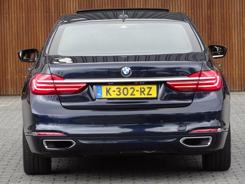 BMW 7 Serie 740i 327PK / High Ex. / 4-wiel besturing / head-up / 360° / LED