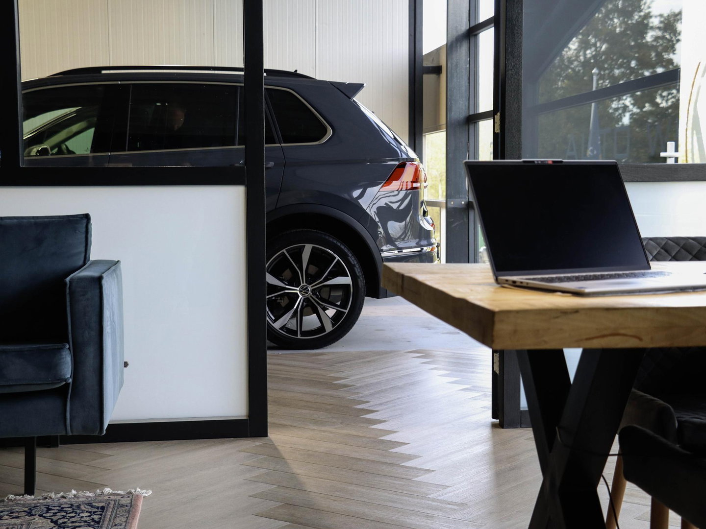 Volvo XC60 T6 Recharge AWD R-Design SOH 90,4% Leder Pano BLIS Harman Kardon
