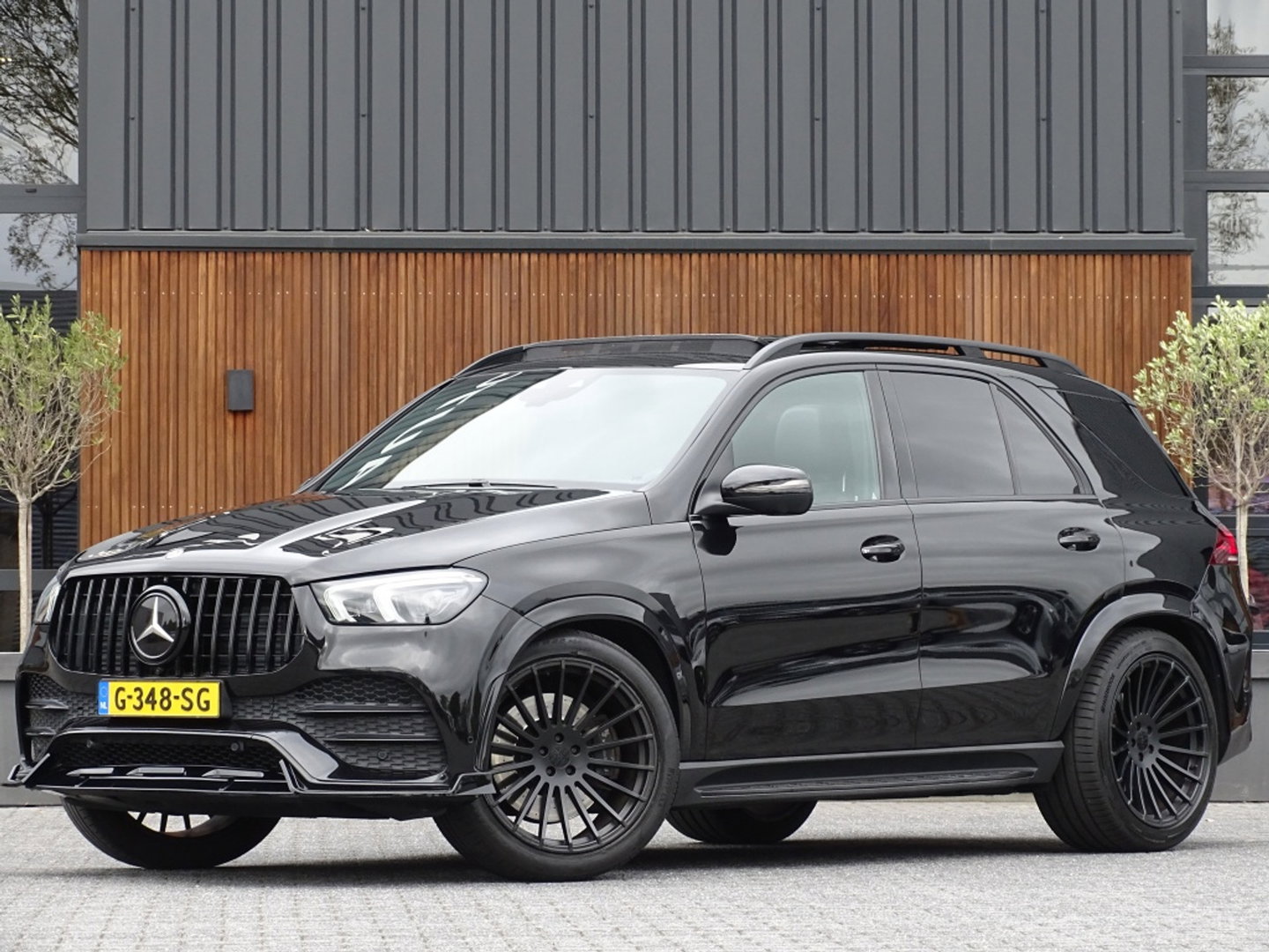 Mercedes-Benz GLE 450 AMG 389PK 4-Matic / Burmester / 360°
