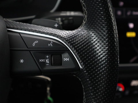Audi Q3 45 TFSI e edition | SOH 90% | Virtual cockpit | Cruise control | Climate control | Bluetooth | DAB+ | Navigatie | SONOS audio