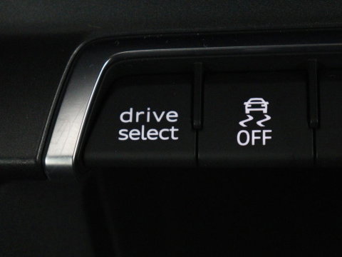 Audi Q3 45 TFSI e edition | SOH 90% | Virtual cockpit | Cruise control | Climate control | Bluetooth | DAB+ | Navigatie | SONOS audio
