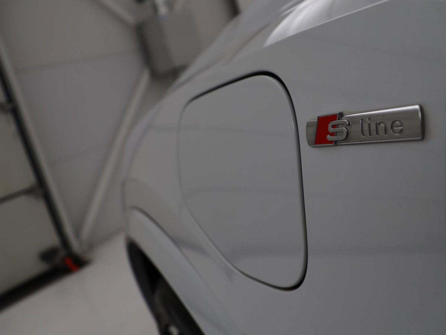 Audi Q3 45 TFSI e edition | SOH 90% | Virtual cockpit | Cruise control | Climate control | Bluetooth | DAB+ | Navigatie | SONOS audio