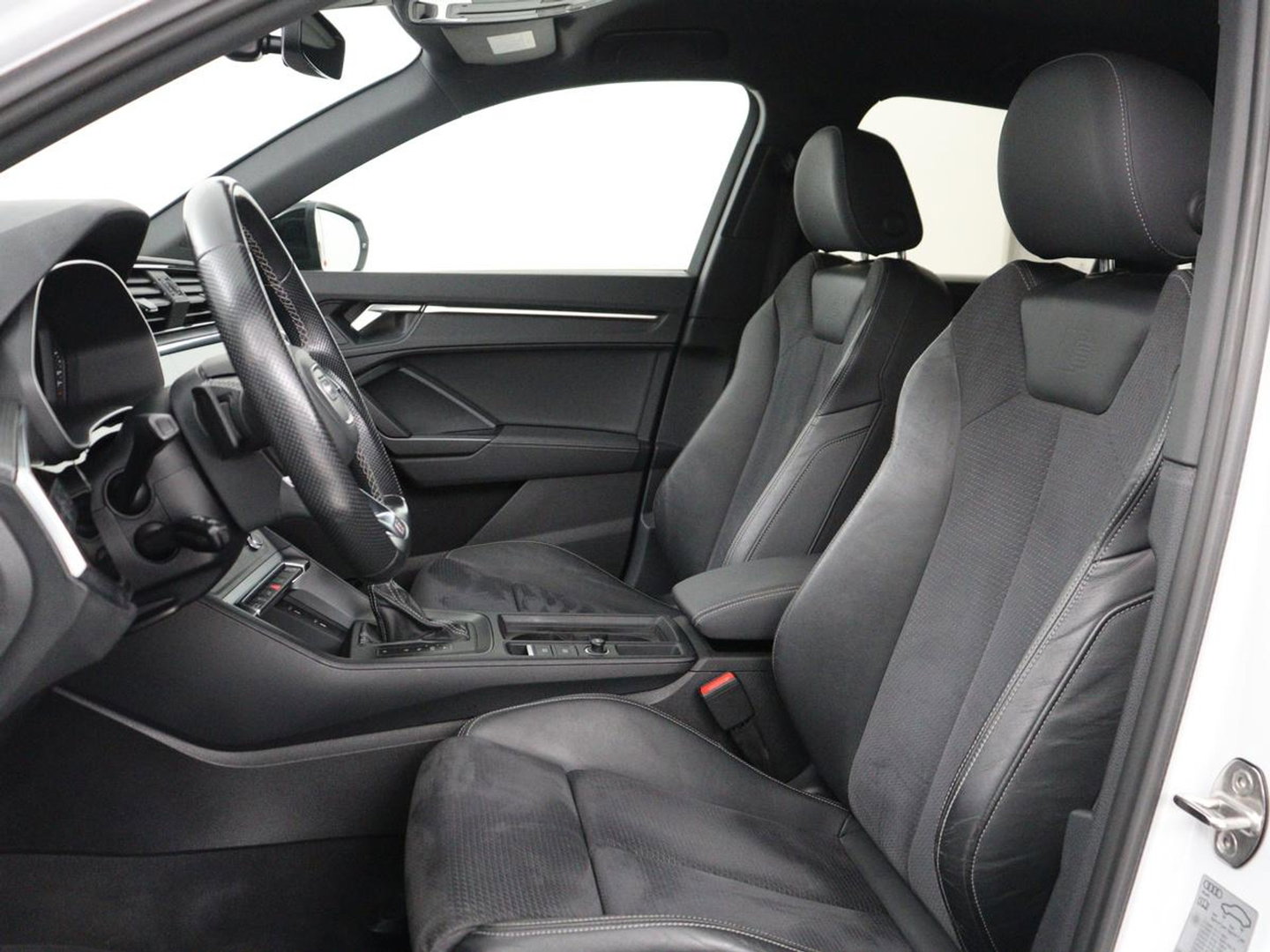 Audi Q3 45 TFSI e edition | SOH 90% | Virtual cockpit | Cruise control | Climate control | Bluetooth | DAB+ | Navigatie | SONOS audio