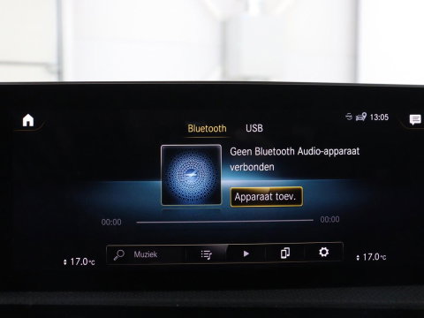 Mercedes-Benz CLA-Klasse 180 Business Solution AMG | Panoramadak | Leder/alcantara | Stoelverwarming | Cruise control | Navigatie | Carplay | Climate control | Camera | Park assist