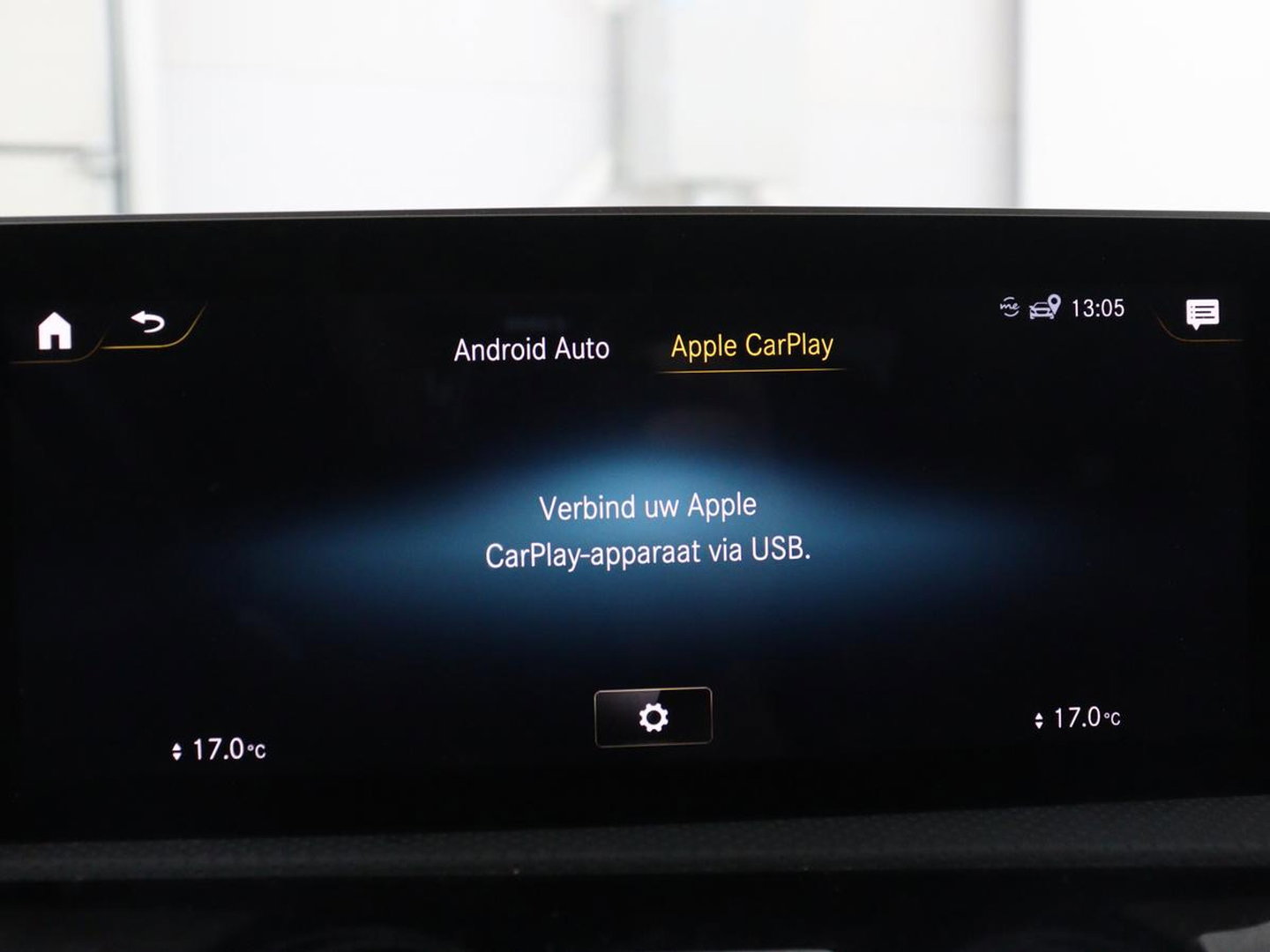 Mercedes-Benz CLA-Klasse 180 Business Solution AMG | Panoramadak | Leder/alcantara | Stoelverwarming | Cruise control | Navigatie | Carplay | Climate control | Camera | Park assist