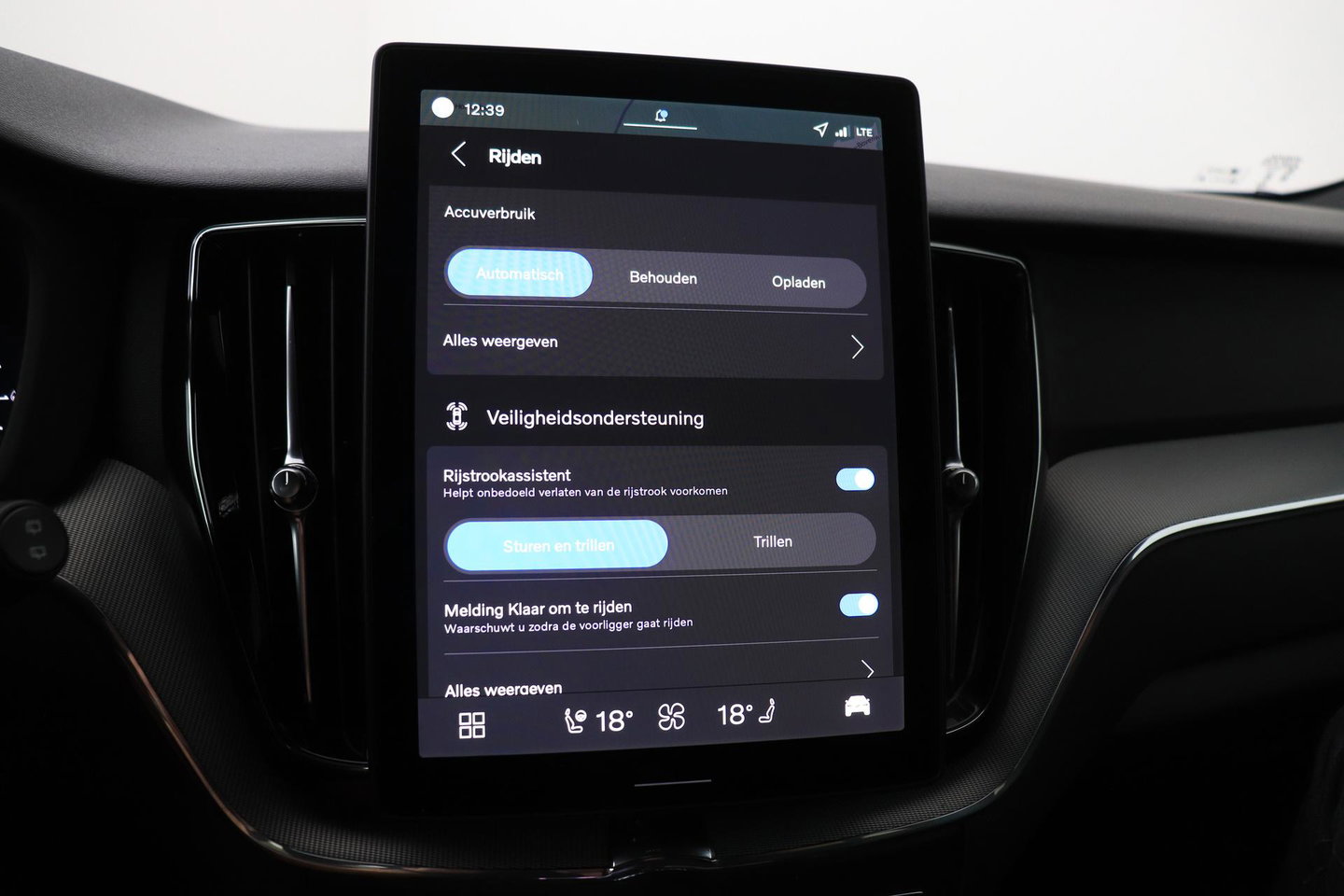 Volvo XC60 T8 Plus Black Edition | Harman/Kardon | 360° Camera | ACC | Standkachel | Keyless | Stoel+Stuurverwarming | 21 inch