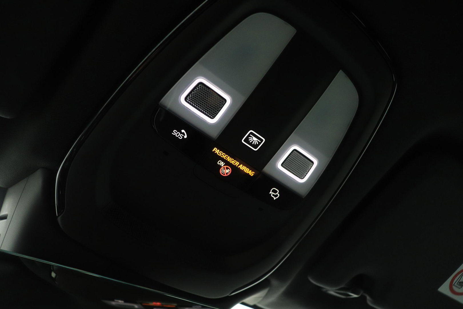 Volvo XC60 T8 Plus Black Edition | Harman/Kardon | 360° Camera | ACC | Standkachel | Keyless | Stoel+Stuurverwarming | 21 inch