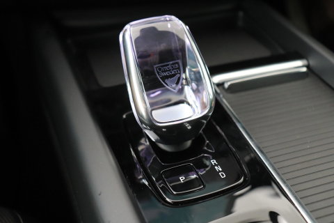 Volvo XC60 T8 Plus Black Edition | Harman/Kardon | 360° Camera | ACC | Standkachel | Keyless | Stoel+Stuurverwarming | 21 inch