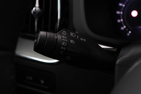 Volvo XC60 T8 Plus Black Edition | Harman/Kardon | 360° Camera | ACC | Standkachel | Keyless | Stoel+Stuurverwarming | 21 inch
