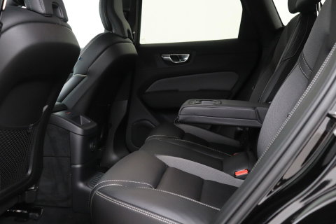 Volvo XC60 T8 Plus Black Edition | Harman/Kardon | 360° Camera | ACC | Standkachel | Keyless | Stoel+Stuurverwarming | 21 inch