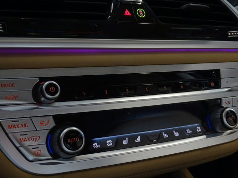 BMW 7 Serie 745e 394PK / M-Individual / ACC / Softclose / Laser / 360°