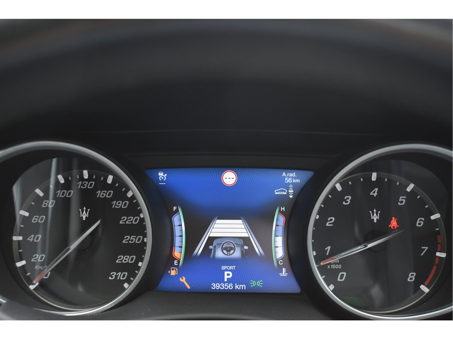Maserati Levante 3.0 V6 AWD GranSport 350 pk Driver Ass.Pack 2 | NL-Auto | Pano | Keyless | 360 gr.camera | Luchtvering | Stoelverkoeling | Full LED | 21" Velgen