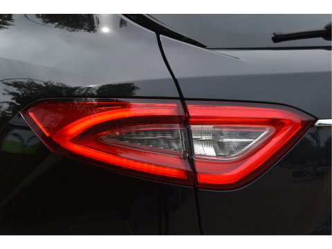Maserati Levante 3.0 V6 AWD GranSport 350 pk Driver Ass.Pack 2 | NL-Auto | Pano | Keyless | 360 gr.camera | Luchtvering | Stoelverkoeling | Full LED | 21" Velgen