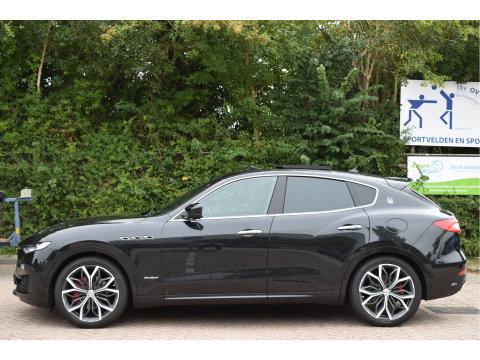 Maserati Levante 3.0 V6 AWD GranSport 350 pk Driver Ass.Pack 2 | NL-Auto | Pano | Keyless | 360 gr.camera | Luchtvering | Stoelverkoeling | Full LED | 21" Velgen