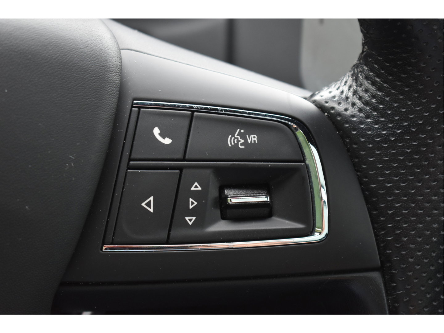 Maserati Levante 3.0 V6 AWD GranSport 350 pk Driver Ass.Pack 2 | NL-Auto | Pano | Keyless | 360 gr.camera | Luchtvering | Stoelverkoeling | Full LED | 21" Velgen