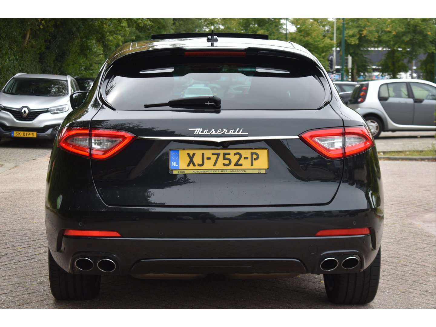 Maserati Levante 3.0 V6 AWD GranSport 350 pk Driver Ass.Pack 2 | NL-Auto | Pano | Keyless | 360 gr.camera | Luchtvering | Stoelverkoeling | Full LED | 21" Velgen