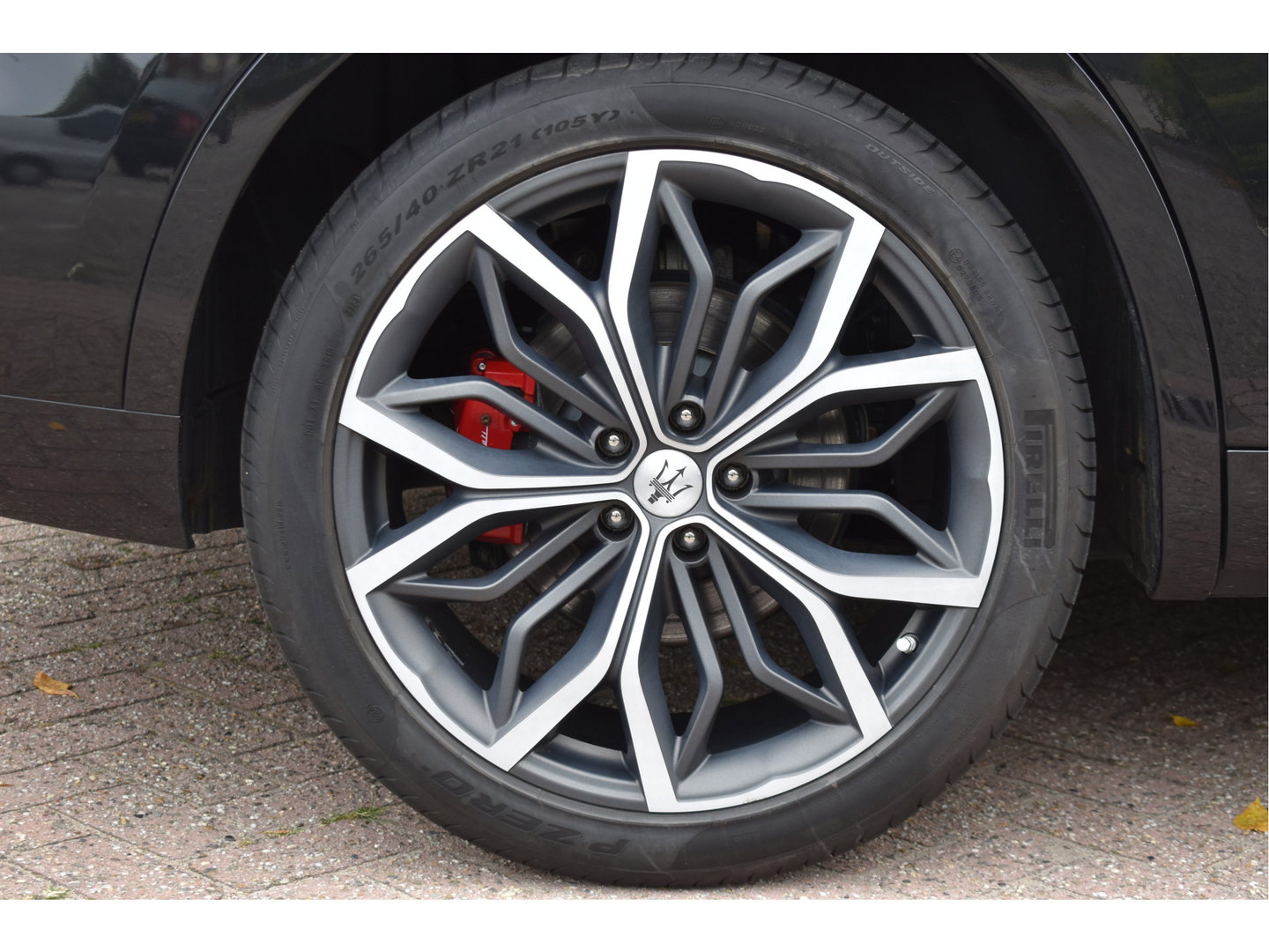 Maserati Levante 3.0 V6 AWD GranSport 350 pk Driver Ass.Pack 2 | NL-Auto | Pano | Keyless | 360 gr.camera | Luchtvering | Stoelverkoeling | Full LED | 21" Velgen