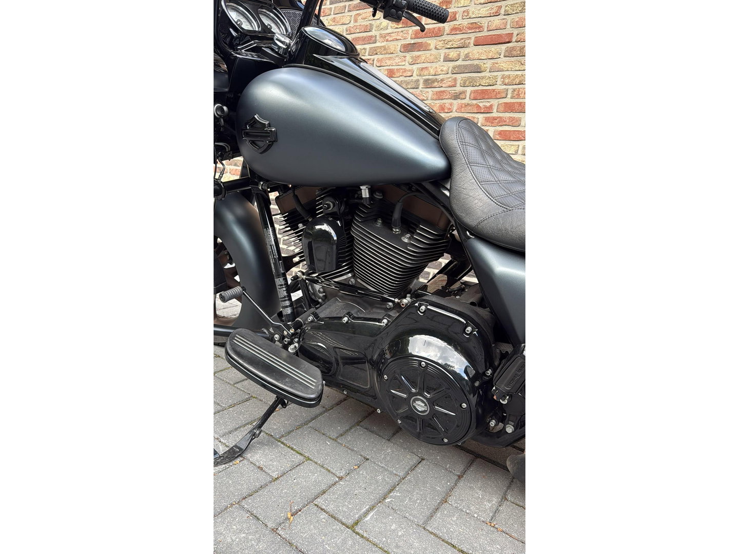 Harley Davidson 103 FLTRXS Road Glide CVO Roadglide Special