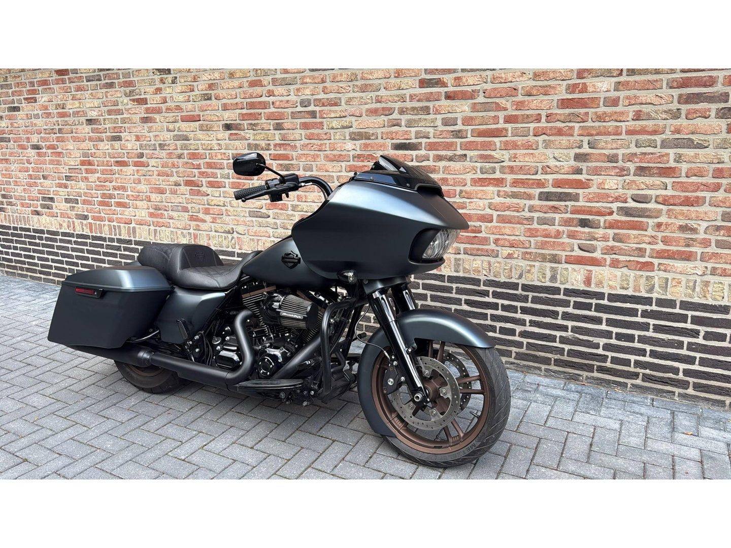 Harley Davidson 103 FLTRXS Road Glide CVO Roadglide Special