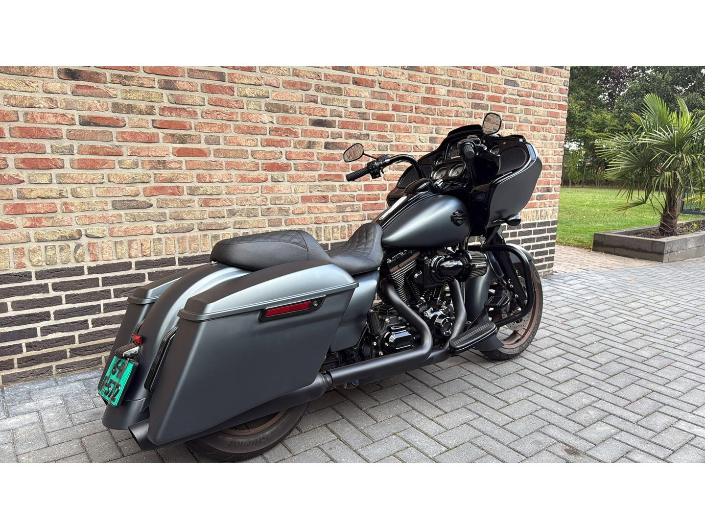 Harley Davidson 103 FLTRXS Road Glide CVO Roadglide Special