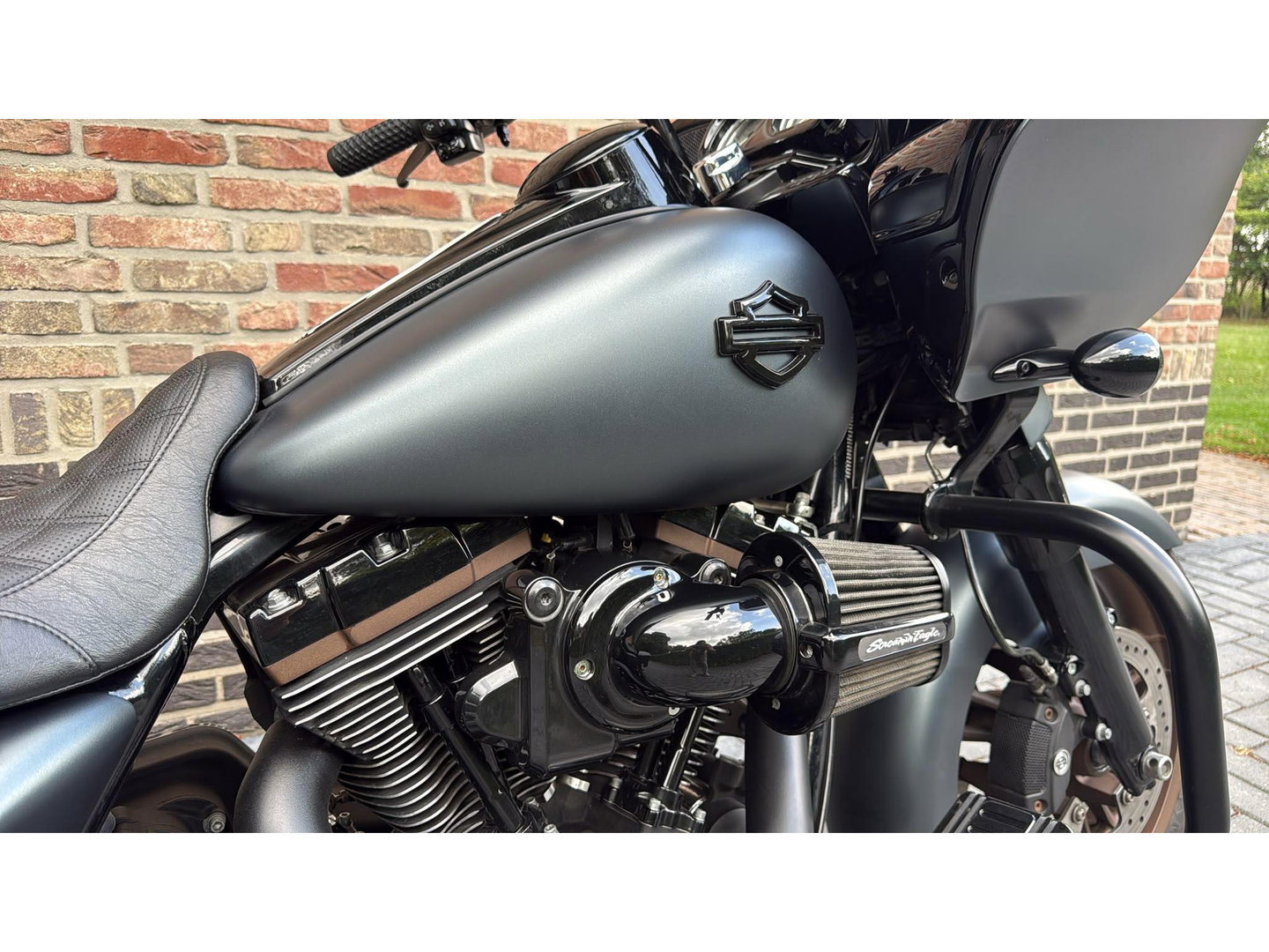 Harley Davidson 103 FLTRXS Road Glide CVO Roadglide Special