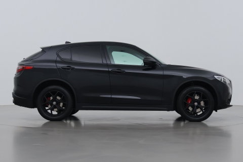Alfa Romeo Stelvio 2.0 T AWD Super | ACC | Elektrische Stoelen+Memory | Stoel+Stuurverwarming | Camera | Dodehoekdetectie | Elektrische Achterklep | Leder
