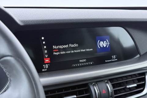 Alfa Romeo Stelvio 2.0 T AWD Super | ACC | Elektrische Stoelen+Memory | Stoel+Stuurverwarming | Camera | Dodehoekdetectie | Elektrische Achterklep | Leder