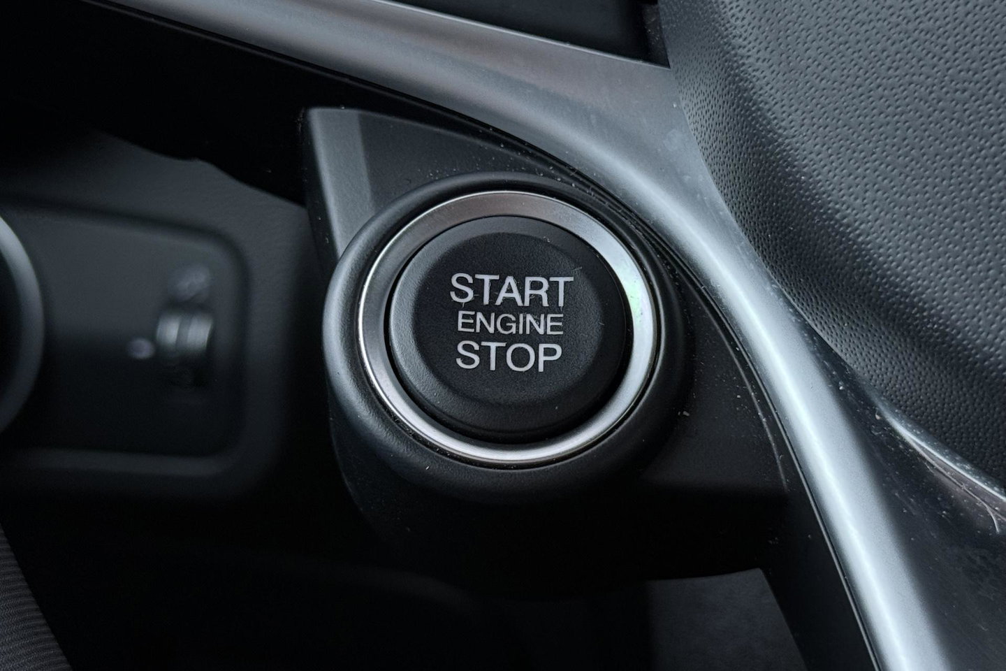 Alfa Romeo Stelvio 2.0 T AWD Super | ACC | Elektrische Stoelen+Memory | Stoel+Stuurverwarming | Camera | Dodehoekdetectie | Elektrische Achterklep | Leder
