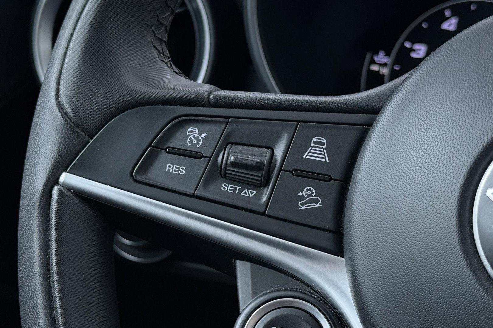Alfa Romeo Stelvio 2.0 T AWD Super | ACC | Elektrische Stoelen+Memory | Stoel+Stuurverwarming | Camera | Dodehoekdetectie | Elektrische Achterklep | Leder