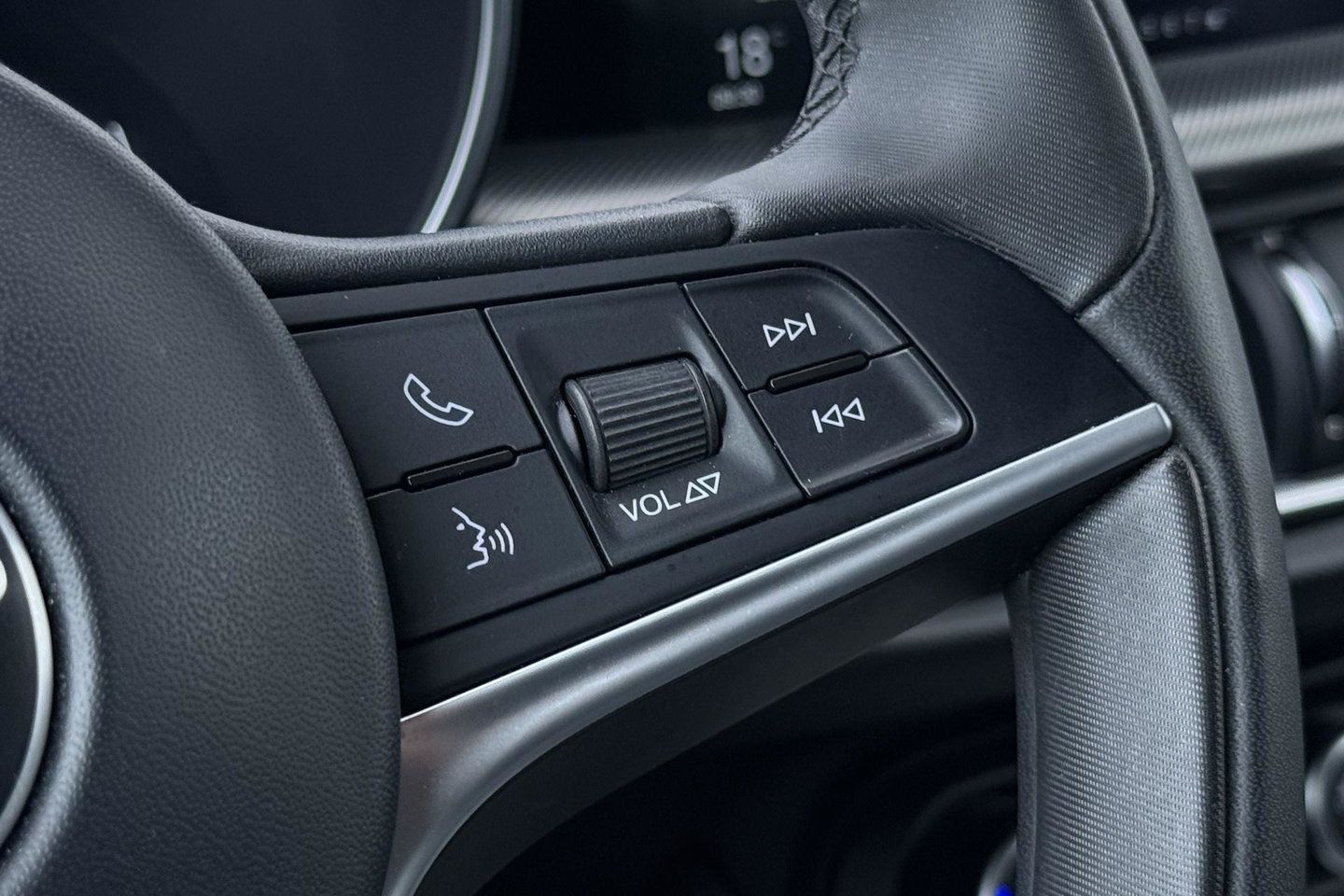 Alfa Romeo Stelvio 2.0 T AWD Super | ACC | Elektrische Stoelen+Memory | Stoel+Stuurverwarming | Camera | Dodehoekdetectie | Elektrische Achterklep | Leder