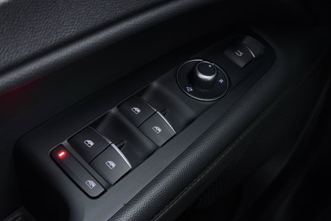 Alfa Romeo Stelvio 2.0 T AWD Super | ACC | Elektrische Stoelen+Memory | Stoel+Stuurverwarming | Camera | Dodehoekdetectie | Elektrische Achterklep | Leder