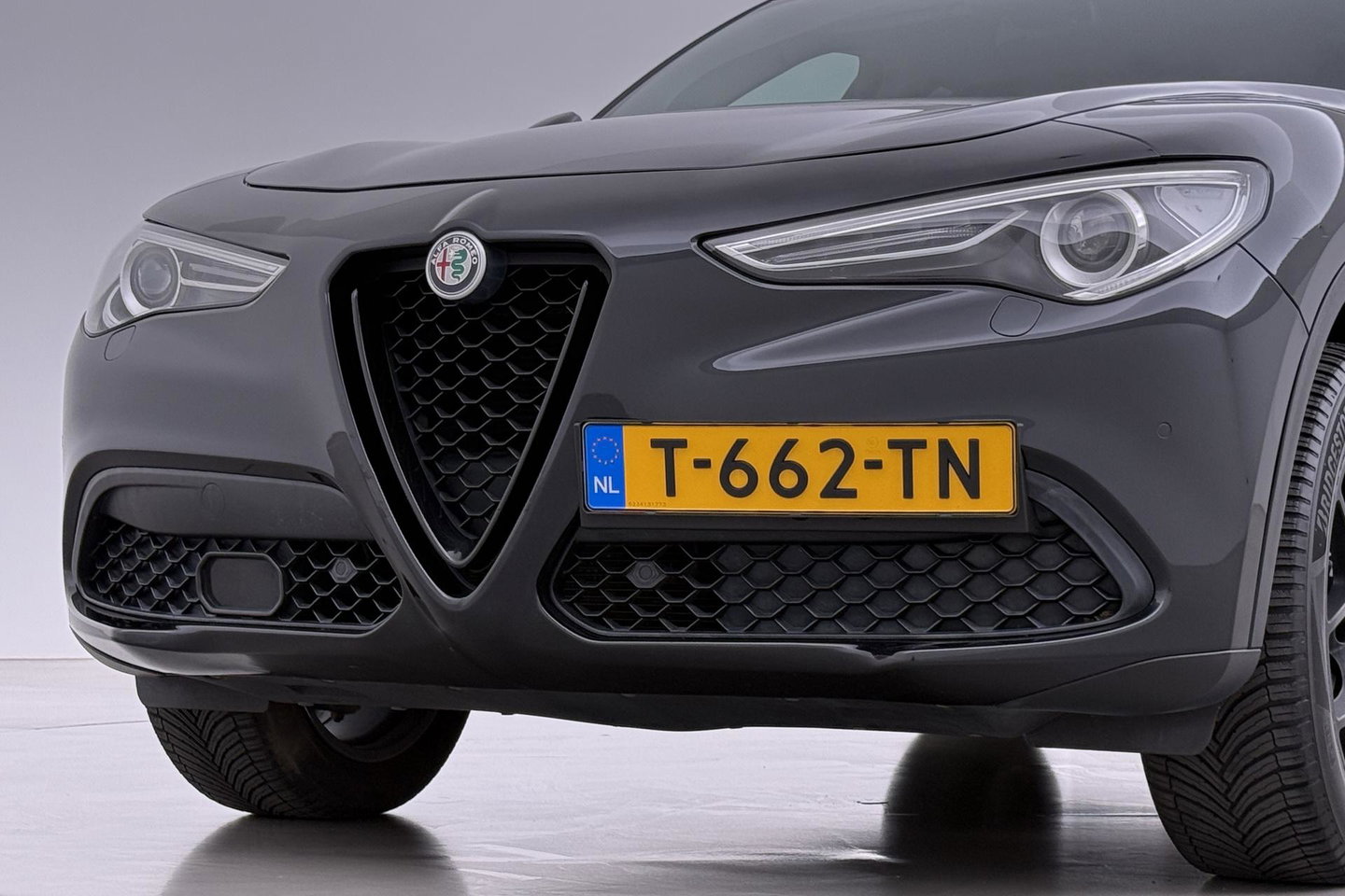 Alfa Romeo Stelvio 2.0 T AWD Super | ACC | Elektrische Stoelen+Memory | Stoel+Stuurverwarming | Camera | Dodehoekdetectie | Elektrische Achterklep | Leder