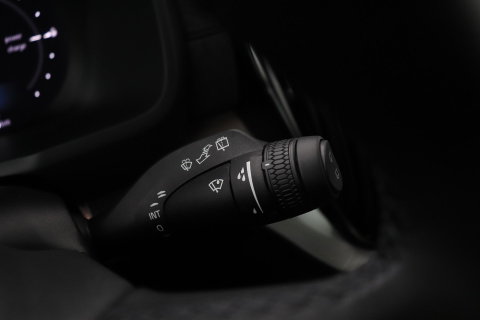 Volvo XC90 T8 Ultra Dark | Bowers&Wilkins | Stoelventilatie | Trekhaak | Panoramadak | 360° Camera | Massage | Head-Up | ACC