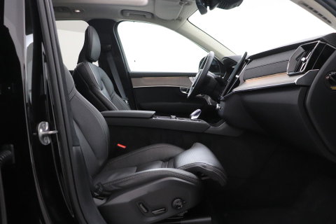 Volvo XC90 T8 Ultra Dark | Bowers&Wilkins | Stoelventilatie | Trekhaak | Panoramadak | 360° Camera | Massage | Head-Up | ACC