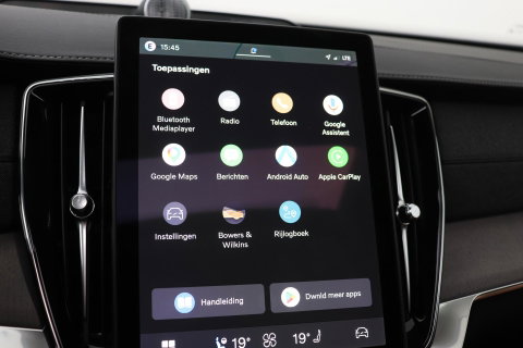 Volvo XC90 T8 Ultra Dark | ACC | Trekhaak | Panoramadak | Bowers&Wilkins | 360° Camera | Massage | Head-Up | Stoelventilatie