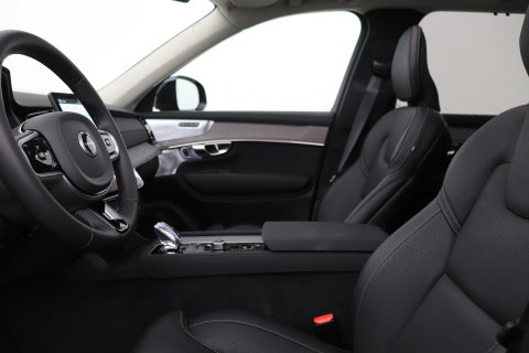 Volvo XC90 T8 Ultra Dark | ACC | Trekhaak | Panoramadak | Bowers&Wilkins | 360° Camera | Massage | Head-Up | Stoelventilatie