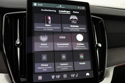 Volvo XC90 T8 Ultra Dark | ACC | Trekhaak | Panoramadak | Bowers&Wilkins | 360° Camera | Massage | Head-Up | Stoelventilatie
