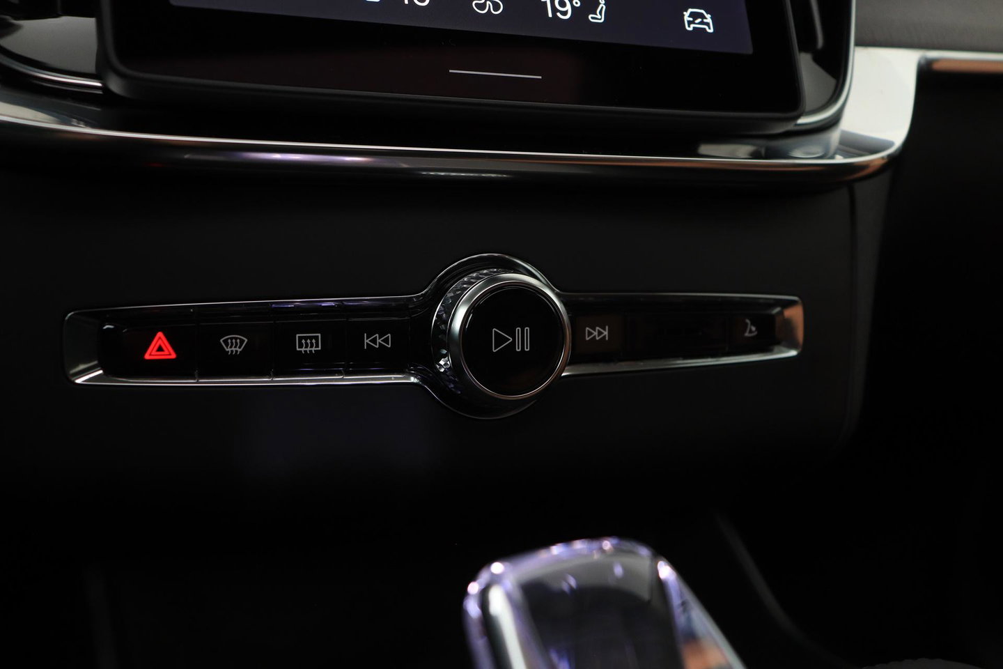 Volvo XC90 T8 Ultra Dark | ACC | Trekhaak | Panoramadak | Bowers&Wilkins | 360° Camera | Massage | Head-Up | Stoelventilatie