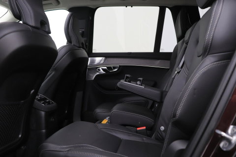 Volvo XC90 T8 Ultra Dark | ACC | Trekhaak | Panoramadak | Bowers&Wilkins | 360° Camera | Massage | Head-Up | Stoelventilatie