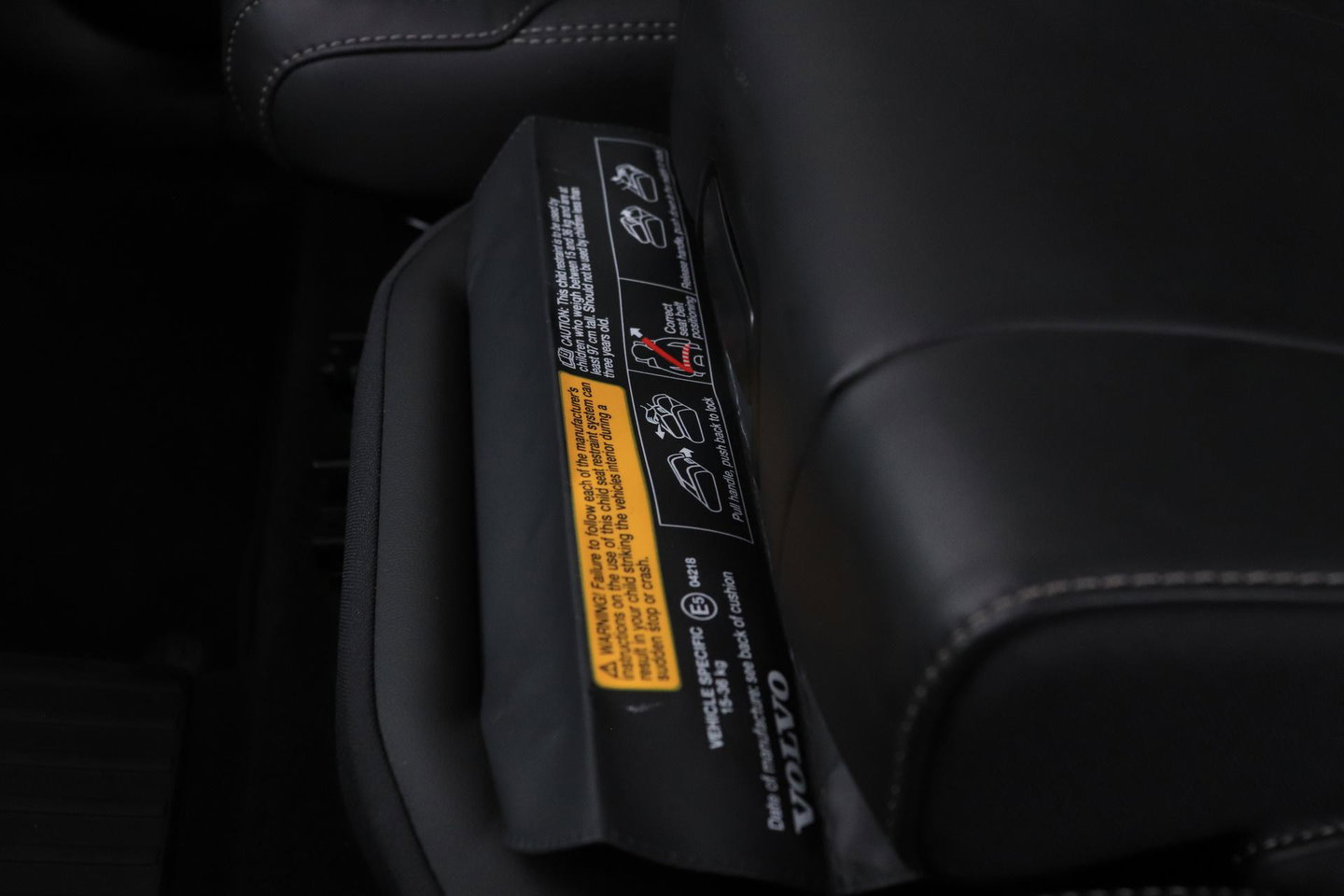 Volvo XC90 T8 Ultra Dark | ACC | Trekhaak | Panoramadak | Bowers&Wilkins | 360° Camera | Massage | Head-Up | Stoelventilatie
