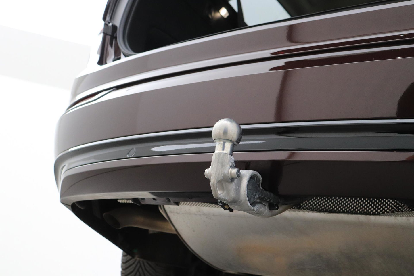 Volvo XC90 T8 Ultra Dark | ACC | Trekhaak | Panoramadak | Bowers&Wilkins | 360° Camera | Massage | Head-Up | Stoelventilatie