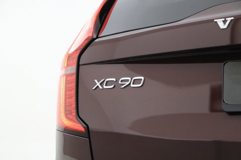 Volvo XC90 T8 Ultra Dark | ACC | Trekhaak | Panoramadak | Bowers&Wilkins | 360° Camera | Massage | Head-Up | Stoelventilatie