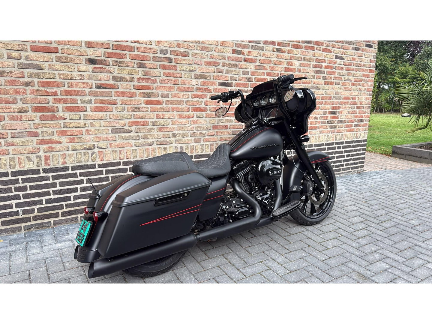 Harley Davidson 103 FLHX Street Glide 21INCH APE Mat Zwart Blackout Streetglide