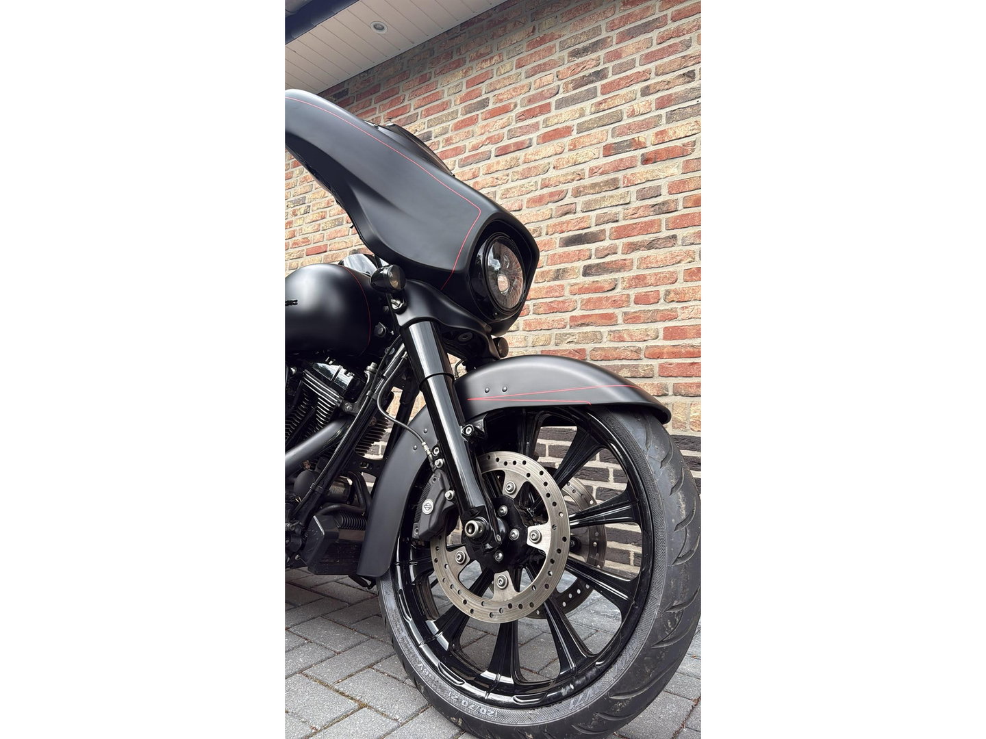 Harley Davidson 103 FLHX Street Glide 21INCH APE Mat Zwart Blackout Streetglide