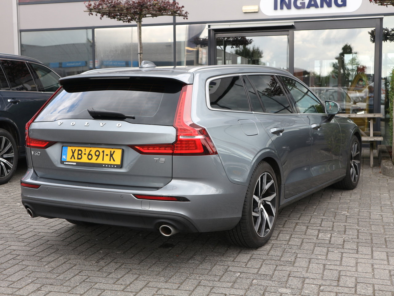 Volvo V60